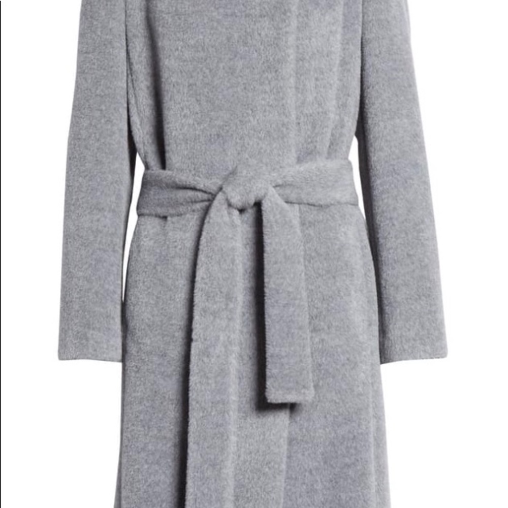 ISO BOSS Alpaca Wool Coexpen Coat Size 0 or 2